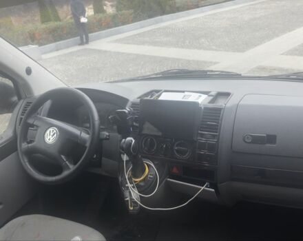 Білий Фольксваген Transporter, об'ємом двигуна 2.5 л та пробігом 297 тис. км за 10700 $, фото 7 на Automoto.ua