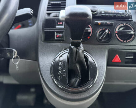 Белый Фольксваген Transporter, объемом двигателя 2.46 л и пробегом 250 тыс. км за 5999 $, фото 35 на Automoto.ua