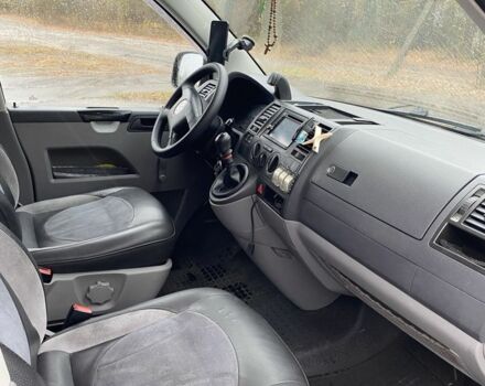 Білий Фольксваген Transporter, об'ємом двигуна 2.5 л та пробігом 354 тис. км за 8799 $, фото 8 на Automoto.ua