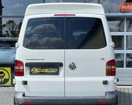 Белый Фольксваген Transporter, объемом двигателя 2.46 л и пробегом 336 тыс. км за 9500 $, фото 4 на Automoto.ua