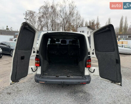 Белый Фольксваген Transporter, объемом двигателя 2.46 л и пробегом 250 тыс. км за 5999 $, фото 59 на Automoto.ua