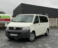 Білий Фольксваген Transporter, об'ємом двигуна 1.9 л та пробігом 400 тис. км за 6200 $, фото 1 на Automoto.ua