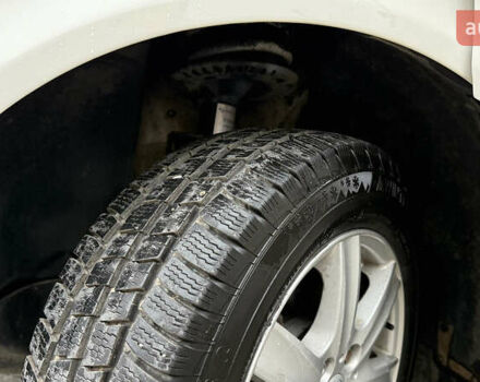 Белый Фольксваген Transporter, объемом двигателя 1.9 л и пробегом 287 тыс. км за 9750 $, фото 41 на Automoto.ua