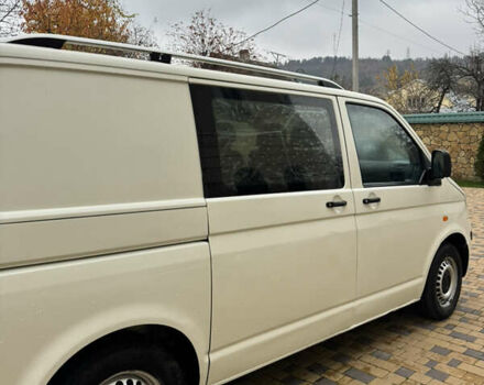 Белый Фольксваген Transporter, объемом двигателя 1.9 л и пробегом 330 тыс. км за 5600 $, фото 3 на Automoto.ua