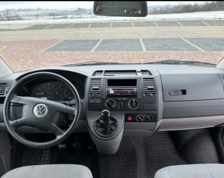 Белый Фольксваген Transporter, объемом двигателя 2.5 л и пробегом 230 тыс. км за 3482 $, фото 8 на Automoto.ua