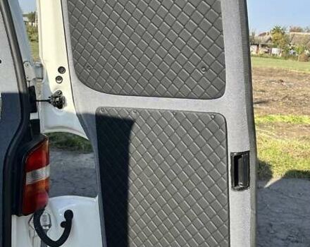 Білий Фольксваген Transporter, об'ємом двигуна 1.9 л та пробігом 180 тис. км за 12500 $, фото 10 на Automoto.ua