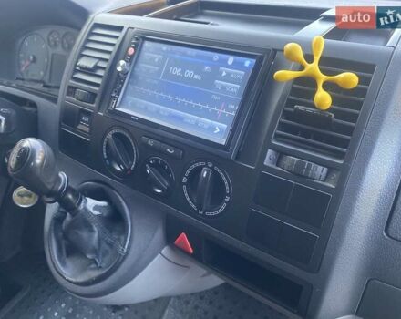 Белый Фольксваген Transporter, объемом двигателя 1.9 л и пробегом 350 тыс. км за 7400 $, фото 12 на Automoto.ua