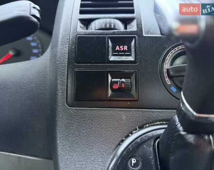 Белый Фольксваген Transporter, объемом двигателя 2.46 л и пробегом 250 тыс. км за 5999 $, фото 39 на Automoto.ua