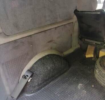 Білий Фольксваген Transporter, об'ємом двигуна 2.5 л та пробігом 400 тис. км за 8700 $, фото 27 на Automoto.ua