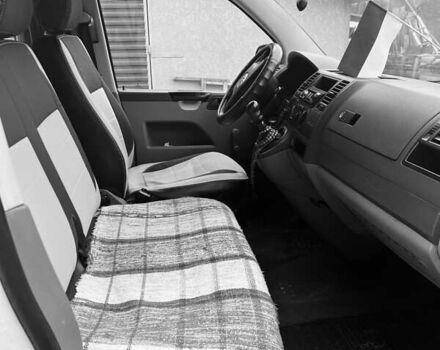 Білий Фольксваген Transporter, об'ємом двигуна 1.98 л та пробігом 302 тис. км за 9500 $, фото 4 на Automoto.ua