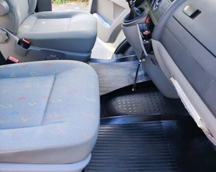 Белый Фольксваген Transporter, объемом двигателя 2.5 л и пробегом 335 тыс. км за 8500 $, фото 12 на Automoto.ua