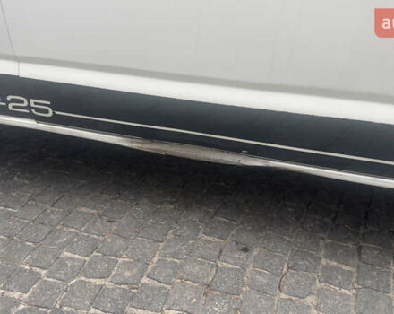 Білий Фольксваген Transporter, об'ємом двигуна 2.5 л та пробігом 297 тис. км за 10700 $, фото 5 на Automoto.ua