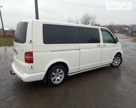 Білий Фольксваген Transporter, об'ємом двигуна 2.5 л та пробігом 300 тис. км за 7800 $, фото 1 на Automoto.ua