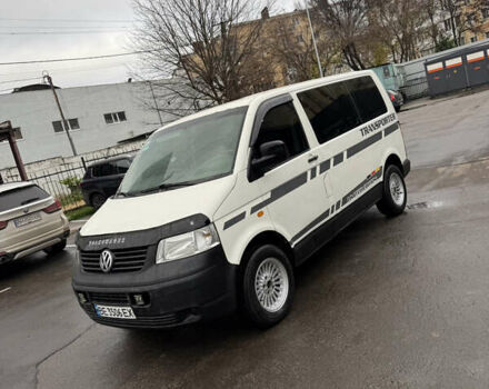 Белый Фольксваген Transporter, объемом двигателя 1.9 л и пробегом 300 тыс. км за 6999 $, фото 1 на Automoto.ua