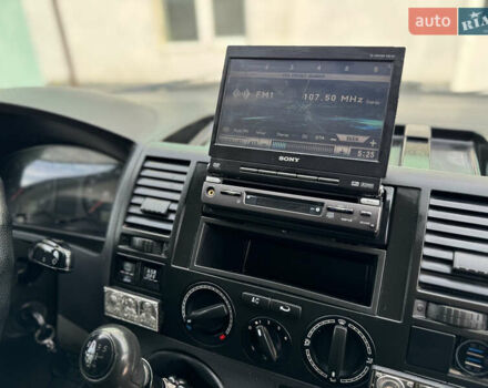 Белый Фольксваген Transporter, объемом двигателя 1.9 л и пробегом 401 тыс. км за 7800 $, фото 6 на Automoto.ua