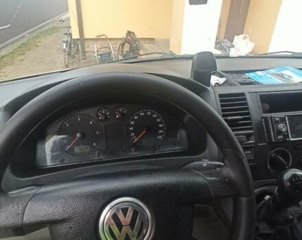 Белый Фольксваген Transporter, объемом двигателя 1.9 л и пробегом 400 тыс. км за 9000 $, фото 2 на Automoto.ua