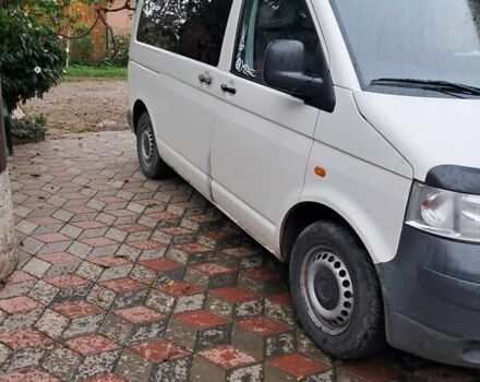 Белый Фольксваген Transporter, объемом двигателя 1.9 л и пробегом 300 тыс. км за 7000 $, фото 1 на Automoto.ua