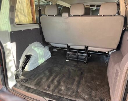 Белый Фольксваген Transporter, объемом двигателя 1.9 л и пробегом 333 тыс. км за 8900 $, фото 7 на Automoto.ua