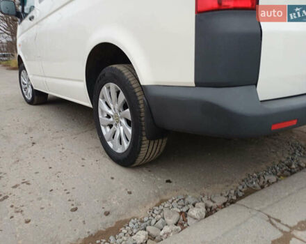 Белый Фольксваген Transporter, объемом двигателя 2.46 л и пробегом 314 тыс. км за 8800 $, фото 24 на Automoto.ua