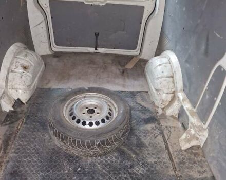 Белый Фольксваген Transporter, объемом двигателя 2.46 л и пробегом 500 тыс. км за 7500 $, фото 5 на Automoto.ua