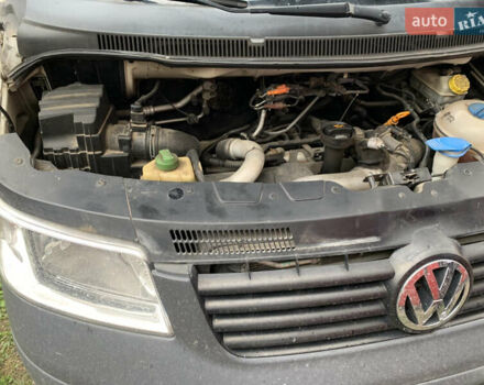 Белый Фольксваген Transporter, объемом двигателя 2.5 л и пробегом 144 тыс. км за 9900 $, фото 13 на Automoto.ua