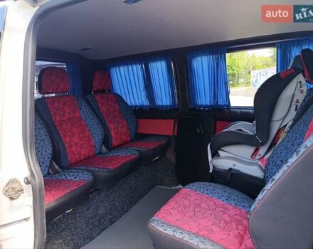 Білий Фольксваген Transporter, об'ємом двигуна 1.9 л та пробігом 253 тис. км за 8700 $, фото 7 на Automoto.ua