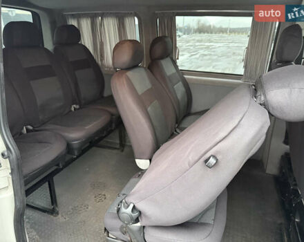 Білий Фольксваген Transporter, об'ємом двигуна 2.46 л та пробігом 290 тис. км за 9200 $, фото 45 на Automoto.ua
