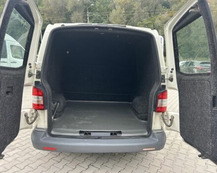 Белый Фольксваген Transporter, объемом двигателя 2.5 л и пробегом 303 тыс. км за 6750 $, фото 5 на Automoto.ua