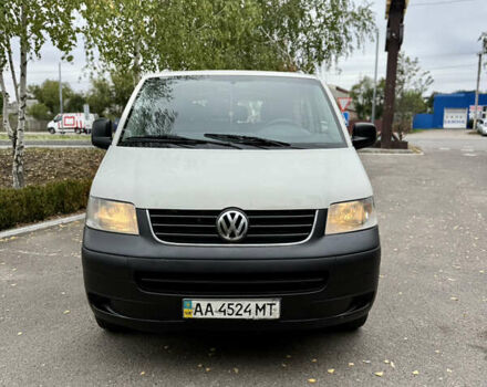 Белый Фольксваген Transporter, объемом двигателя 1.9 л и пробегом 305 тыс. км за 7500 $, фото 1 на Automoto.ua