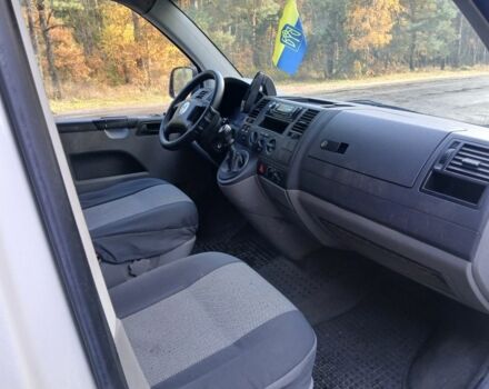 Білий Фольксваген Transporter, об'ємом двигуна 2.5 л та пробігом 300 тис. км за 5700 $, фото 5 на Automoto.ua