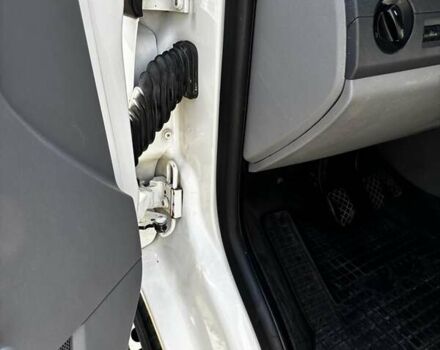 Білий Фольксваген Transporter, об'ємом двигуна 1.9 л та пробігом 350 тис. км за 8500 $, фото 39 на Automoto.ua