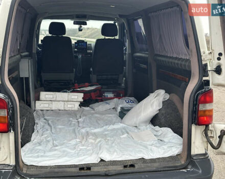 Белый Фольксваген Transporter, объемом двигателя 2.5 л и пробегом 460 тыс. км за 9400 $, фото 5 на Automoto.ua