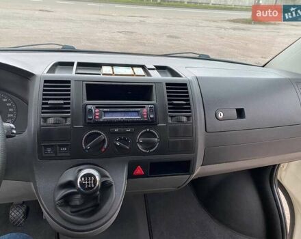 Белый Фольксваген Transporter, объемом двигателя 2.5 л и пробегом 279 тыс. км за 8250 $, фото 9 на Automoto.ua