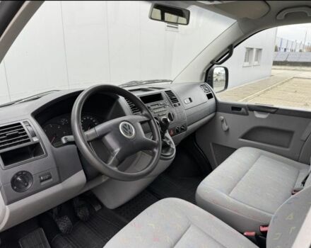 Білий Фольксваген Transporter, об'ємом двигуна 2.5 л та пробігом 215 тис. км за 3340 $, фото 8 на Automoto.ua