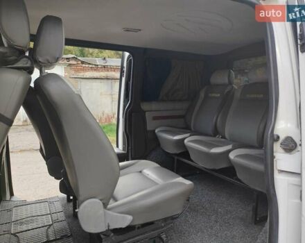 Білий Фольксваген Transporter, об'ємом двигуна 1.9 л та пробігом 340 тис. км за 8250 $, фото 6 на Automoto.ua