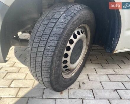 Белый Фольксваген Transporter, объемом двигателя 2.5 л и пробегом 220 тыс. км за 6000 $, фото 6 на Automoto.ua