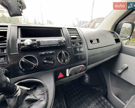 Белый Фольксваген Transporter, объемом двигателя 1.9 л и пробегом 300 тыс. км за 6999 $, фото 15 на Automoto.ua