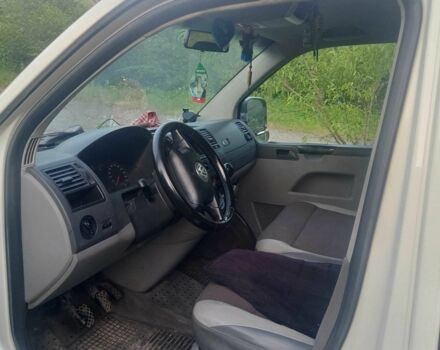 Белый Фольксваген Transporter, объемом двигателя 2.5 л и пробегом 200 тыс. км за 4500 $, фото 1 на Automoto.ua