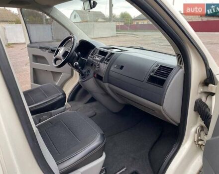 Белый Фольксваген Transporter, объемом двигателя 2.5 л и пробегом 279 тыс. км за 8250 $, фото 8 на Automoto.ua