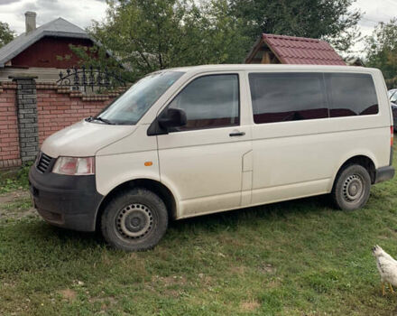 Белый Фольксваген Transporter, объемом двигателя 2.5 л и пробегом 144 тыс. км за 9900 $, фото 1 на Automoto.ua