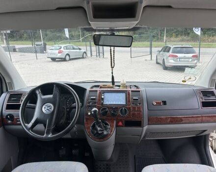 Белый Фольксваген Transporter, объемом двигателя 2.5 л и пробегом 303 тыс. км за 6750 $, фото 4 на Automoto.ua