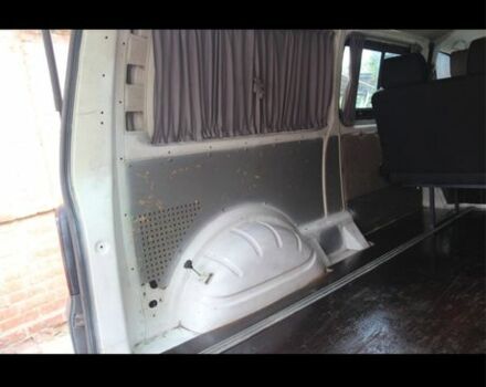 Белый Фольксваген Transporter, объемом двигателя 1.9 л и пробегом 325 тыс. км за 8000 $, фото 8 на Automoto.ua