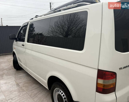 Білий Фольксваген Transporter, об'ємом двигуна 2.5 л та пробігом 274 тис. км за 11500 $, фото 10 на Automoto.ua