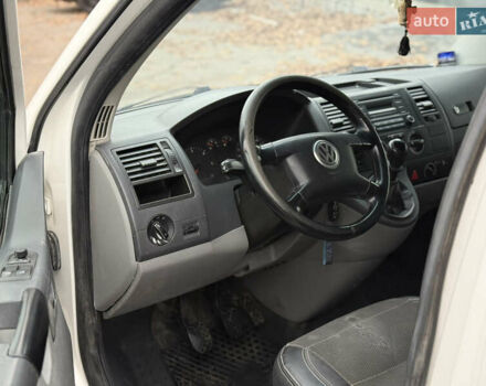 Белый Фольксваген Transporter, объемом двигателя 2.46 л и пробегом 340 тыс. км за 7700 $, фото 13 на Automoto.ua