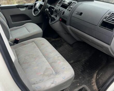 Белый Фольксваген Transporter, объемом двигателя 2.5 л и пробегом 398 тыс. км за 5831 $, фото 5 на Automoto.ua