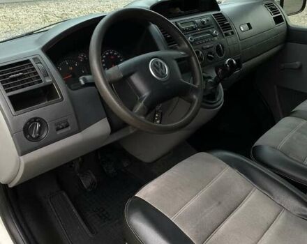 Білий Фольксваген Transporter, об'ємом двигуна 2.46 л та пробігом 310 тис. км за 8800 $, фото 4 на Automoto.ua