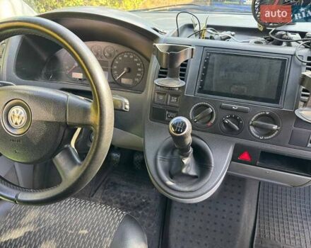 Белый Фольксваген Transporter, объемом двигателя 2.5 л и пробегом 367 тыс. км за 12000 $, фото 3 на Automoto.ua