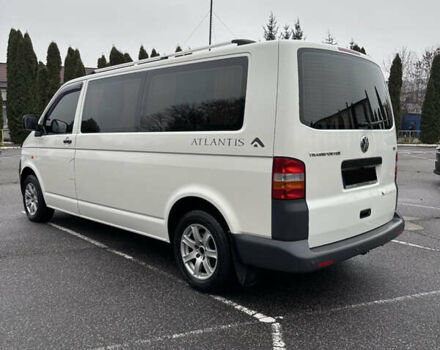 Белый Фольксваген Transporter, объемом двигателя 2.46 л и пробегом 285 тыс. км за 9800 $, фото 2 на Automoto.ua