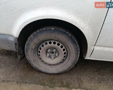 Білий Фольксваген Transporter, об'ємом двигуна 1.9 л та пробігом 360 тис. км за 8500 $, фото 22 на Automoto.ua