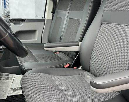 Білий Фольксваген Transporter, об'ємом двигуна 2.5 л та пробігом 319 тис. км за 7900 $, фото 31 на Automoto.ua